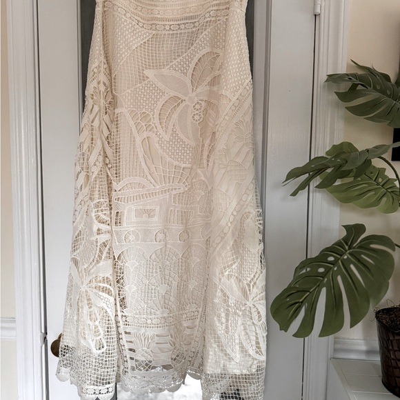 FARM Rio White Lace Guipure Midi Skirt - Picture 10 of 16